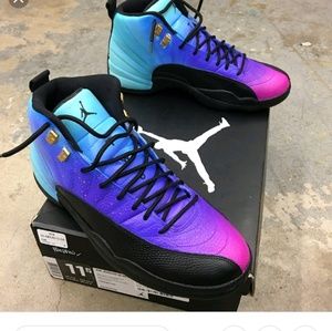 Meet your Posher, Leona